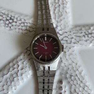 Seiko 17 jeweled Japanese movement wind up watch